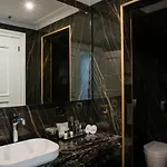 Radisson Collection Morina Hotel, Tirana Hotell 3*