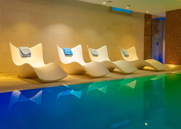 Radisson Collection Morina Hotel, Tirana 3*