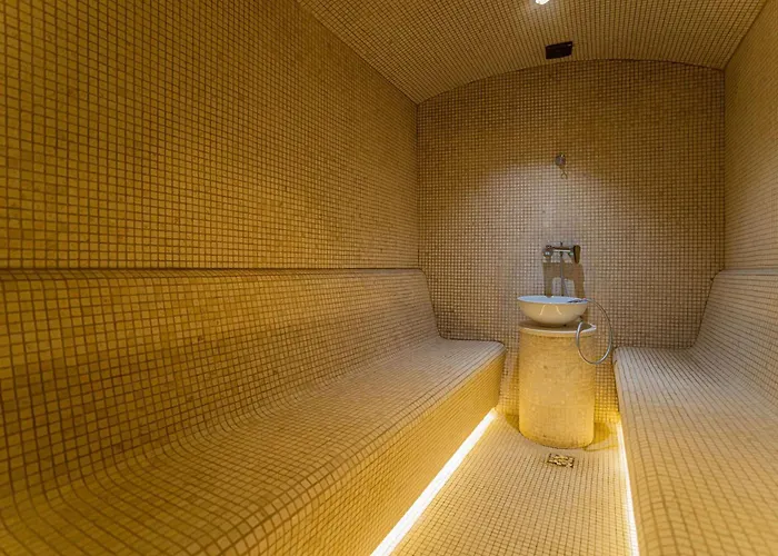 Radisson Collection Morina Hotel, Tirana Ξενοδοχείο Selitë e Vogël