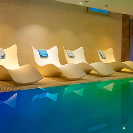 Radisson Collection Morina Hotel, Tirana 4*