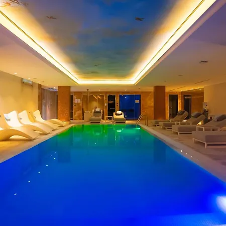 Radisson Collection Morina Hotel, 酒店 4*