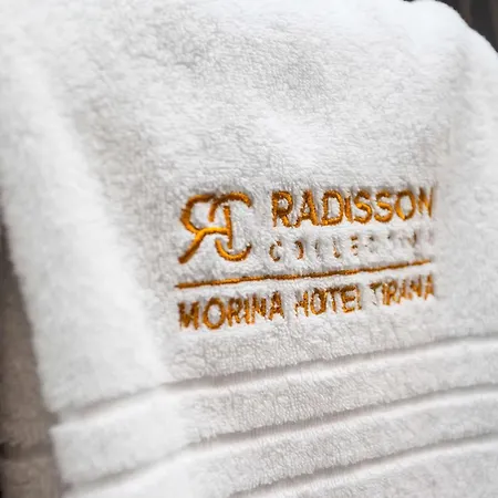酒店 Radisson Collection Morina Hotel,