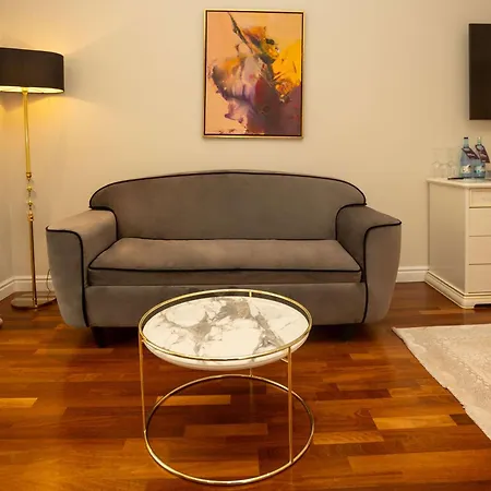 Hotel Radisson Collection Morina Hotel, Tirana Selitë e Vogël