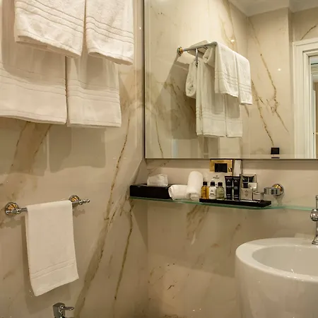 Radisson Collection Morina Hotel, Tirana 4*