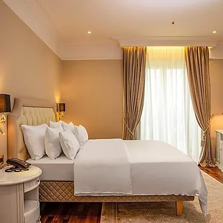 Hotel Radisson Collection Morina Hotel, Tirana Selita e Vogel