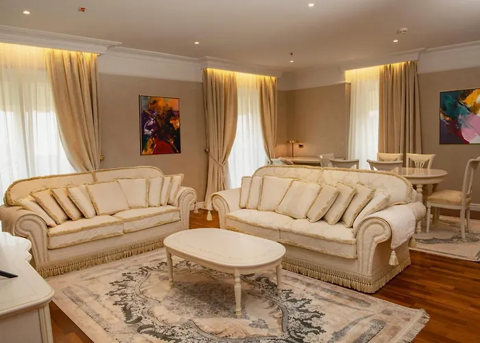 Radisson Collection Morina Hotel, Tirana Selitë e Vogël