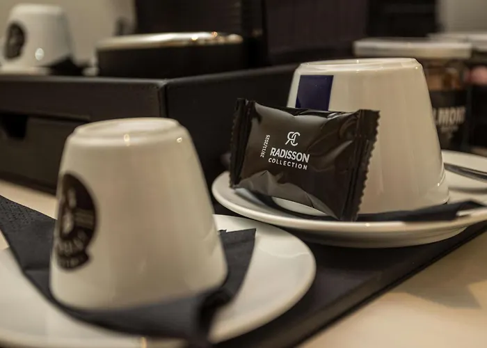 Radisson Collection Morina Hotel, Tirana מלון